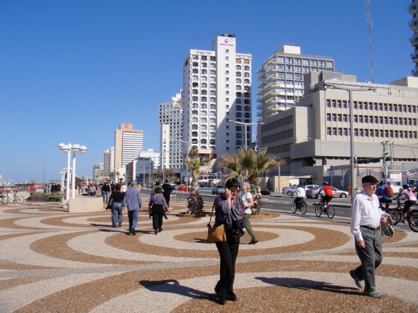 tel-aviv-beach 