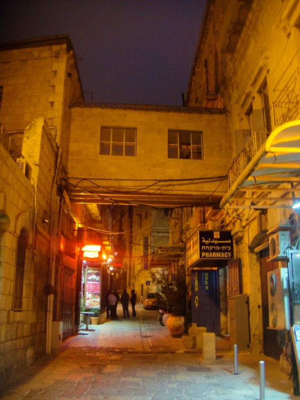 streets of old city jerusalem 