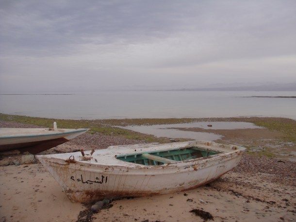 abandoned boats sinai
