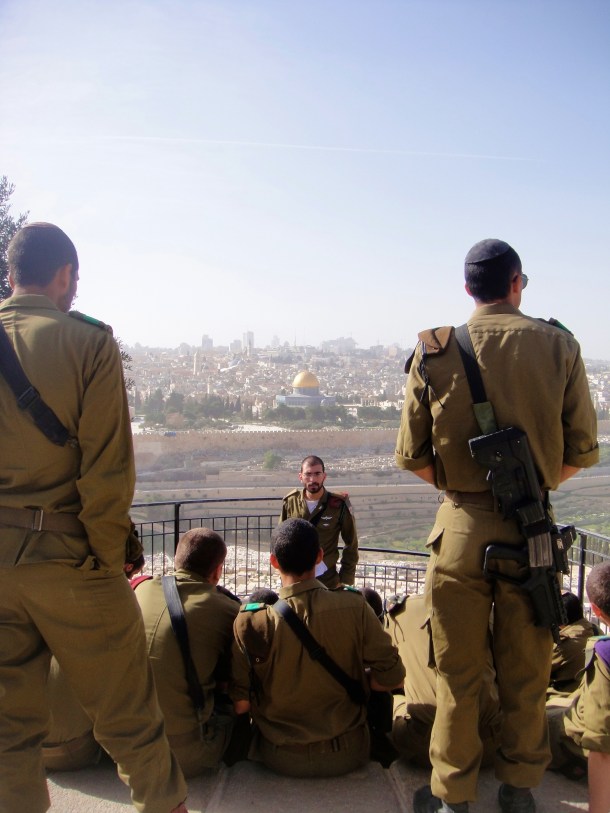 mount of olives israeli soldiers