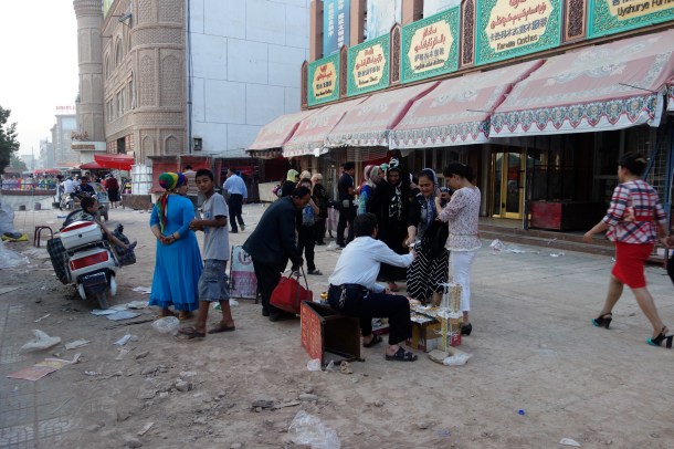 night-market-kashgar