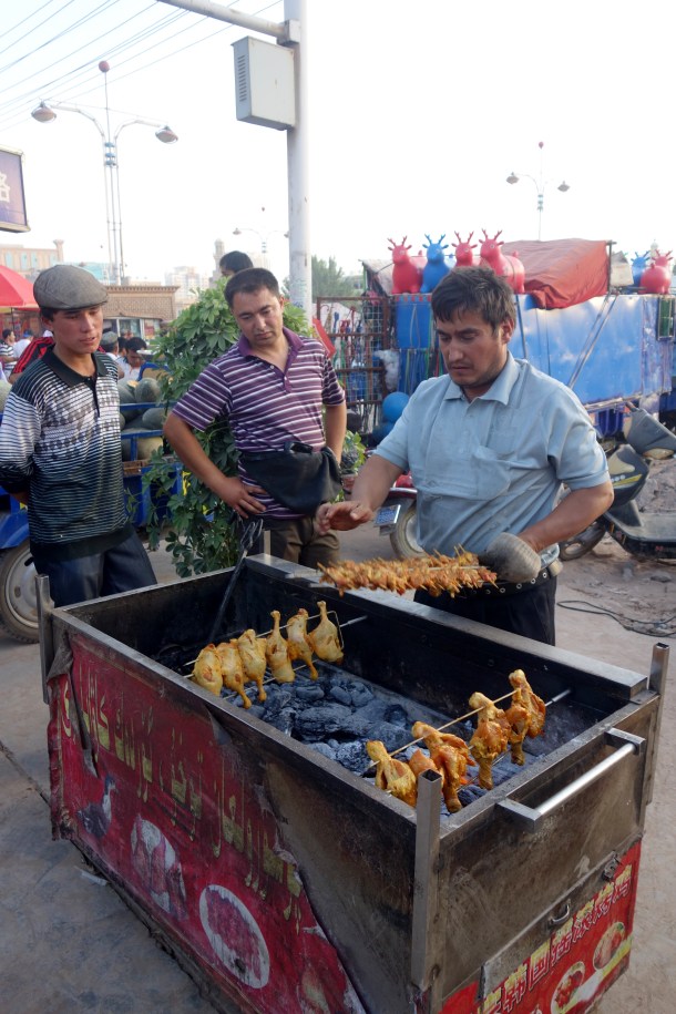 night-market-kashgar