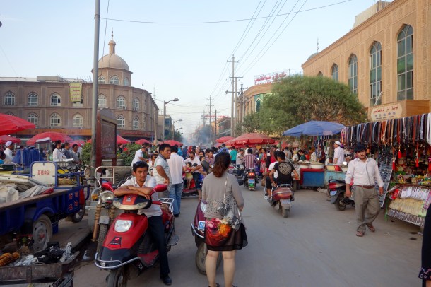 night-market-kashgar