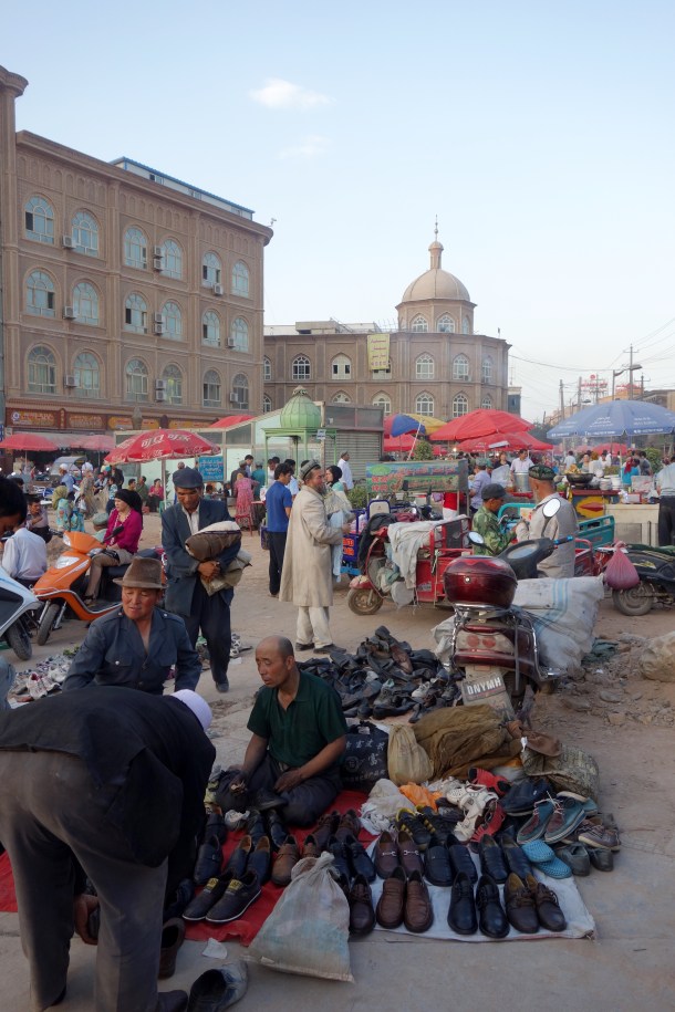 night-market-kashgar