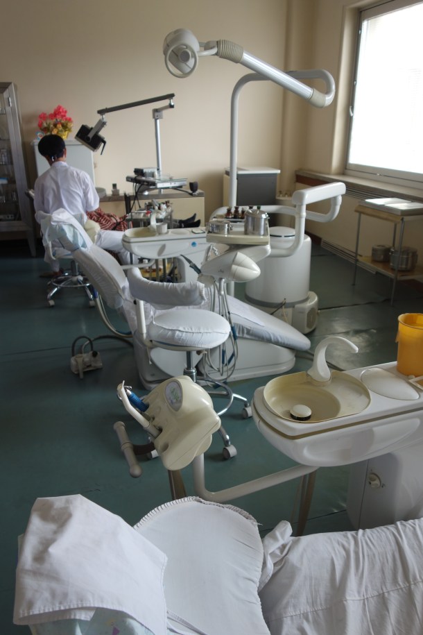 dental-studio-north-korea