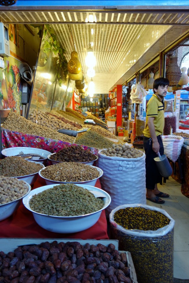 kashgar-bazaar 