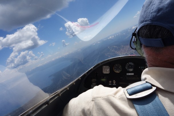 glider-cockpit-view