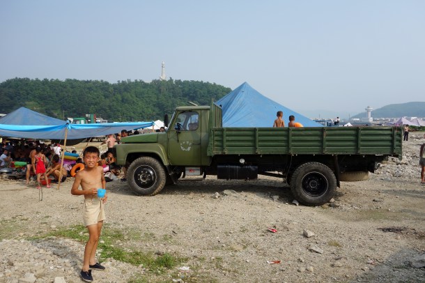 beach-life-north-korea