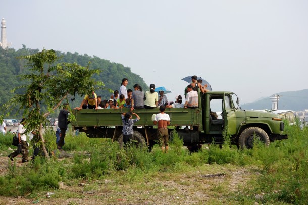 beach-life-north-korea