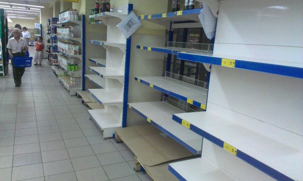empty-shelves-donetsk-republic