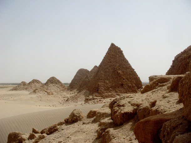 nuri-pyramids