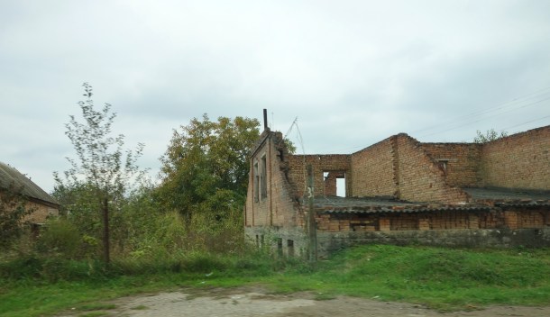bombed-buildings-yandi