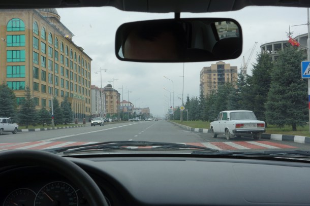 driving-through-magas