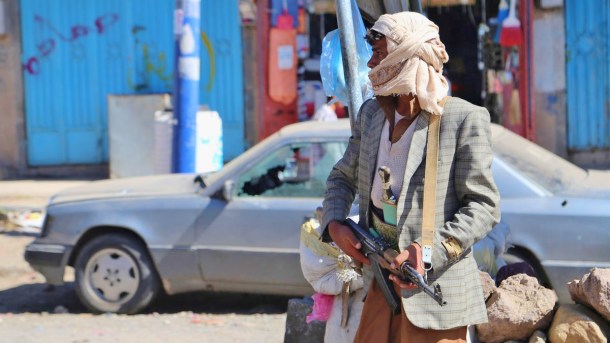 houthi-fighter-ibb