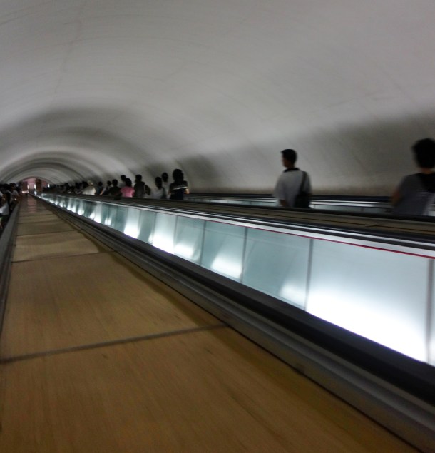 escalator-pyongyang-metro