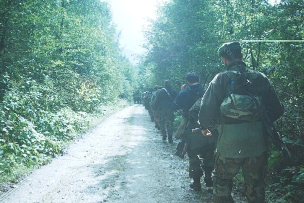 last-pictures-of-roddy-scott-chechen-rebels-transiting-caucasus-mountains