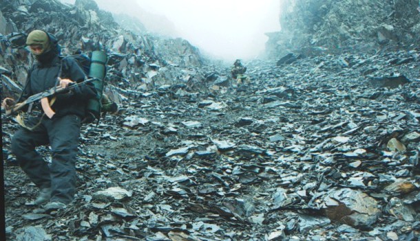 last-pictures-of-roddy-scott-chechen-rebels-transiting-caucasus-mountains