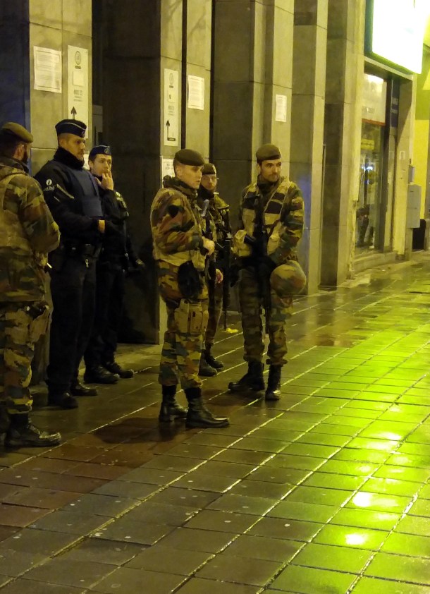 soldiers-patrolling-streets-brussels