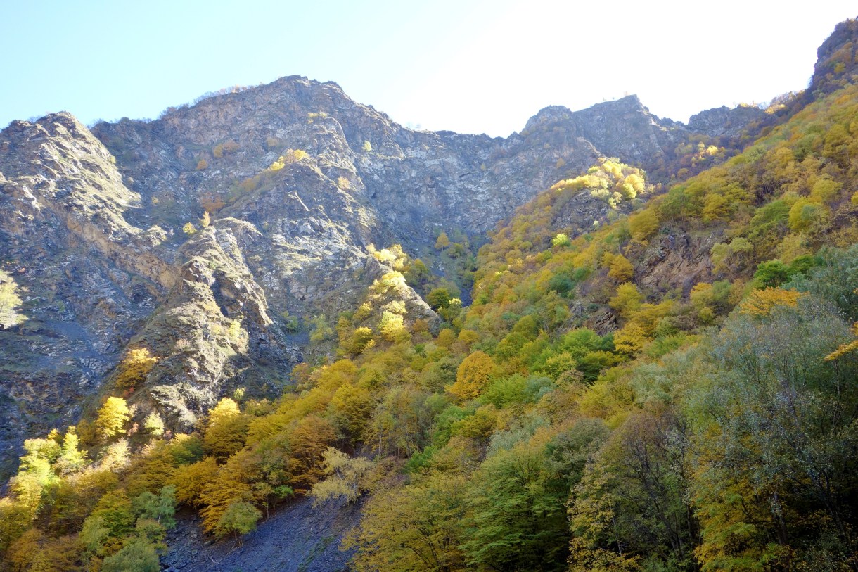 The Mountains Of Chechnya: To The Pankisi Gorge | The Velvet Rocket