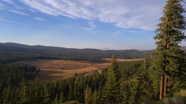 dog-valley-henness-pass-road