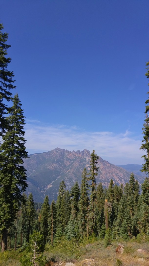 Sierra-Buttes-from-henness-pass-road