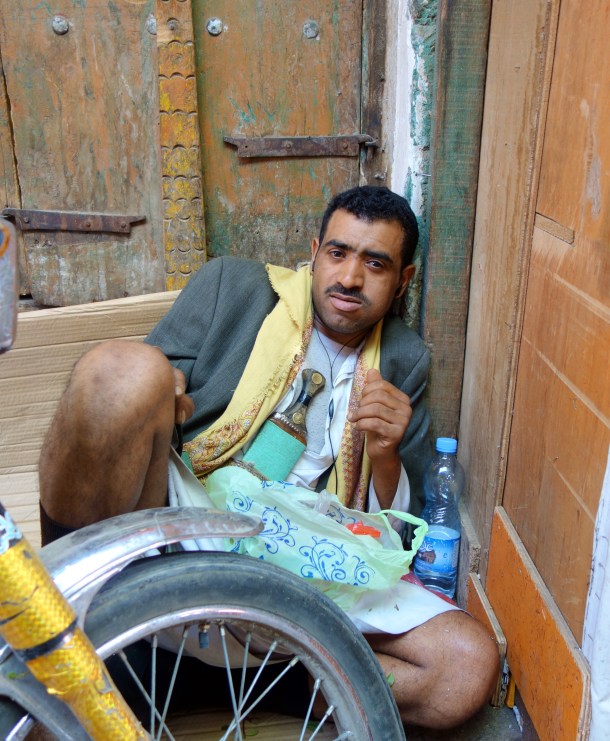 man-high-on-khat-yemen