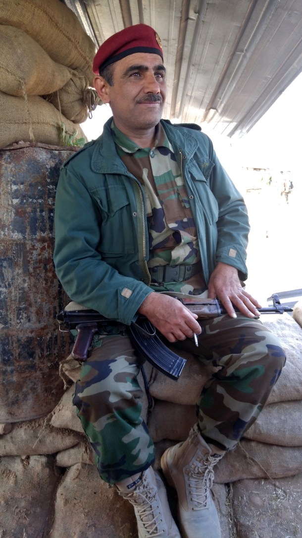 peshmerga-fighter