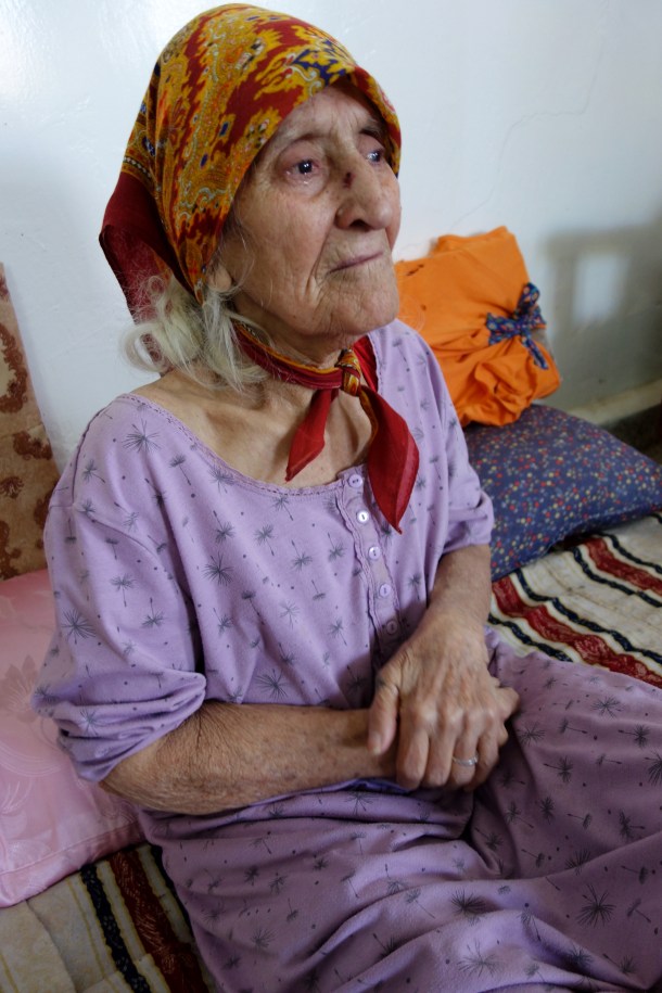 old-woman-last-resident-telskuf